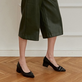 Marco Shoes Sapatilhas pretas com salto baixo, decoração com jactos preto 1