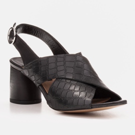 Marco Shoes Sandálias femininas de couro feitas de couro com listras cortadas preto 1