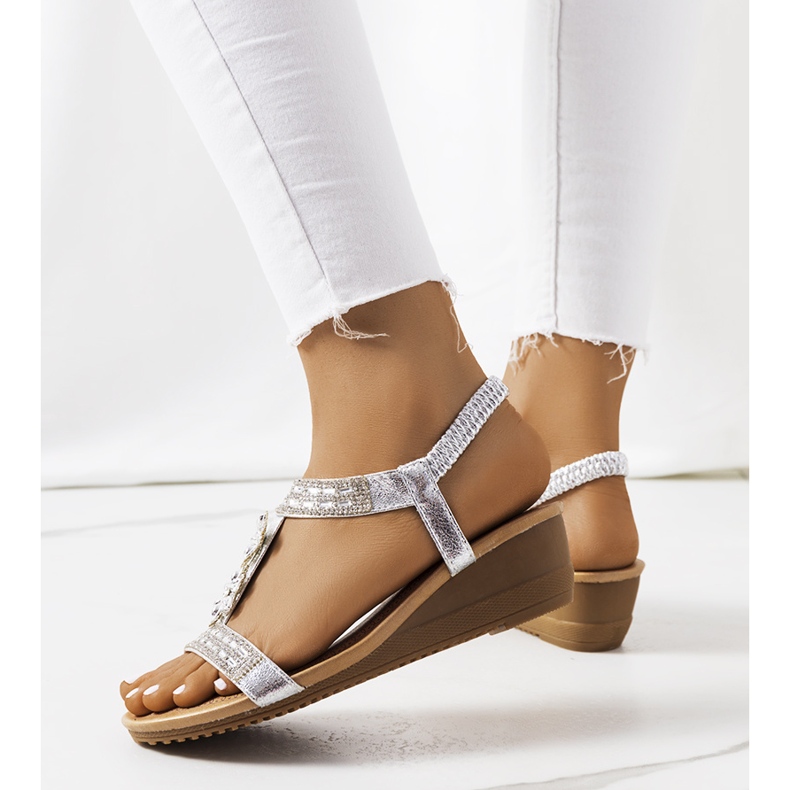 Sandálias de cunha prata Amisha 1