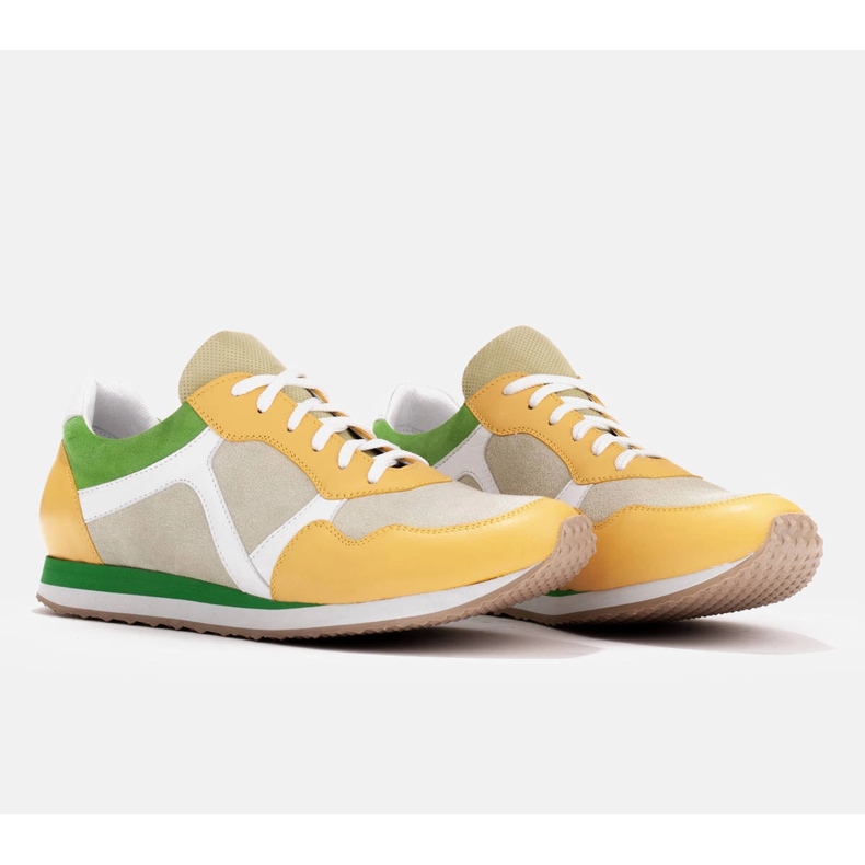 Marco Shoes Tênis em combinação e couro e camurça bege 2 Marco Shoes Tênis em combinação e couro e camurça bege 2