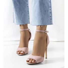 Sapatos abertos rosa em um salto Luigina 1