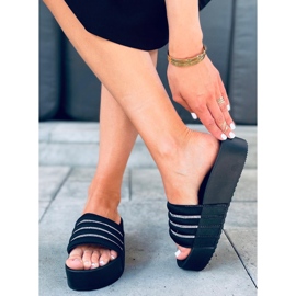 Chinelos de sola alta Leah Black preto 1