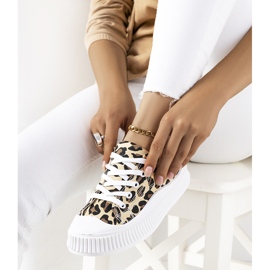 Tênis bege na plataforma Chovka marrom preto 1