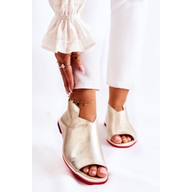 Nicole Sandálias de couro em um controle deslizante Clorie Dourado 1