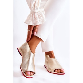 Nicole Sandálias de couro em um controle deslizante Clorie Dourado 2