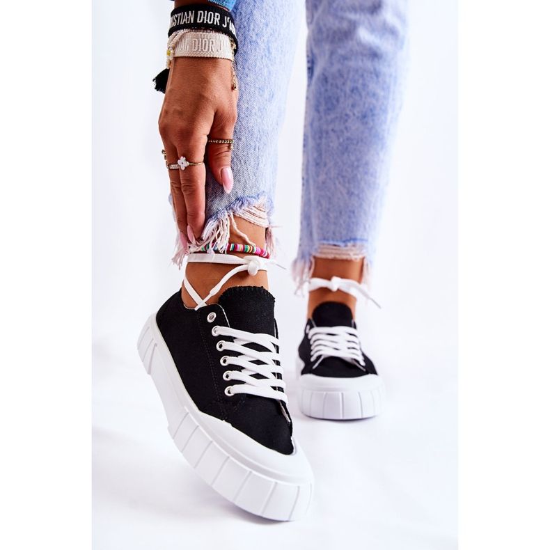 Tênis feminino na plataforma Black Comes preto 1