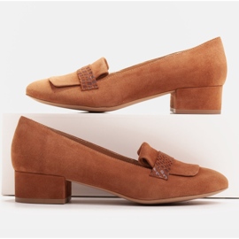 Radoskór Sapatilhas femininas marrons clássicas para um pé mais largo castanho 1 Radoskór Sapatilhas femininas marrons clássicas para um pé mais largo castanho 1