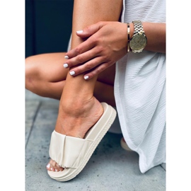 Chinelos femininos Atissa Bege 1