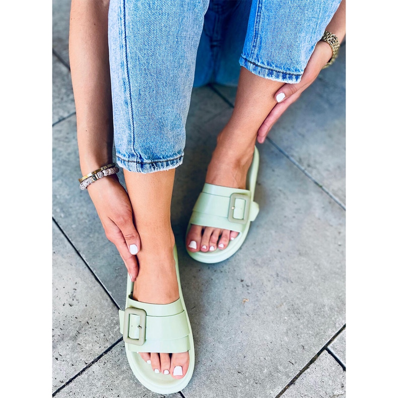 Chinelos femininos Alana Verde 2