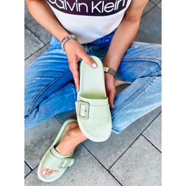 Chinelos femininos Alana Verde 1