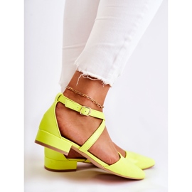 WS1 Bombas de couro de salto baixo amarelo Giovanna multicolorido 2