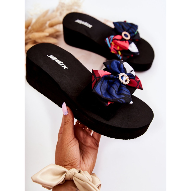 WJ1 Chinelos femininos de cunha de espuma Silana pretos multicolorido 1