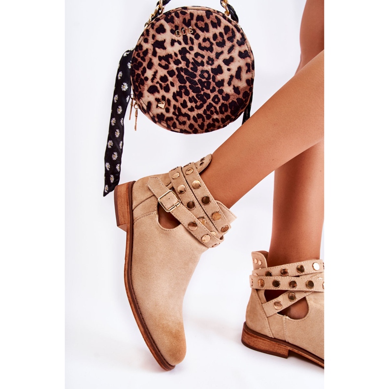 WS1 Botas femininas com jatos em salto plano Bege Larino 1