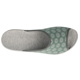 Slippers femininos de Befado com estrelas PU 254D141 verde 1 Slippers femininos de Befado com estrelas PU 254D141 verde 1