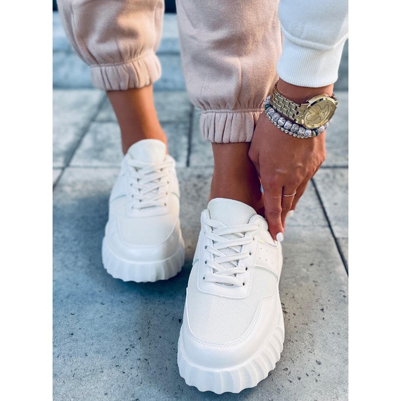 Calçado esportivo feminino Perla Bege 2