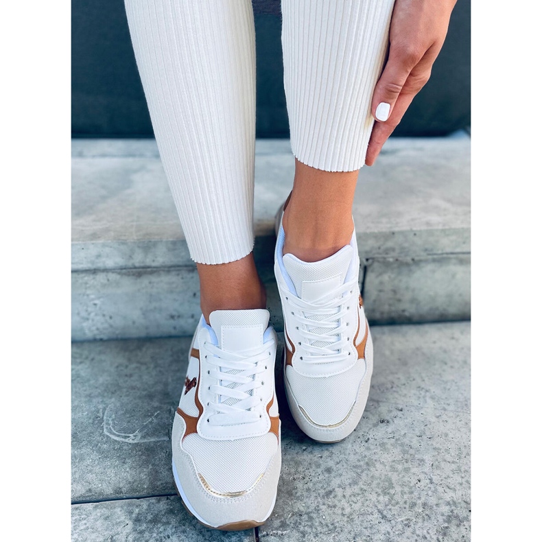 Sapatos desportivos de mulher Furlo Camel bege branco castanho 1