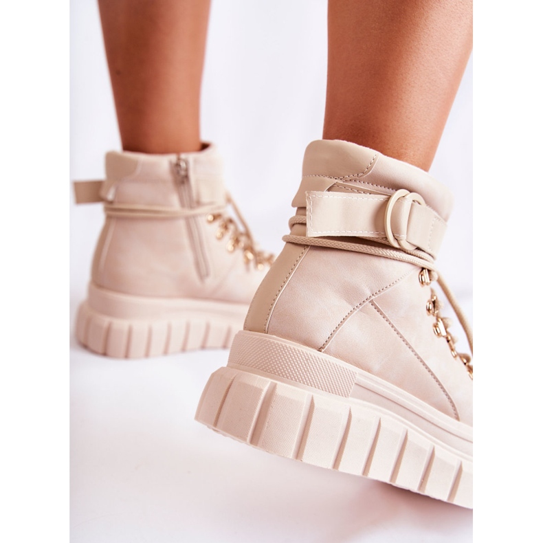 FB3 Botas femininas da moda em uma plataforma com uma faixa bege claro La Blanca 1 FB3 Botas femininas da moda em uma plataforma com uma faixa bege claro La Blanca 1