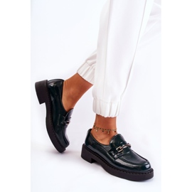 Sapatos Lacados com Ornamento de Prata Hestill verde 2