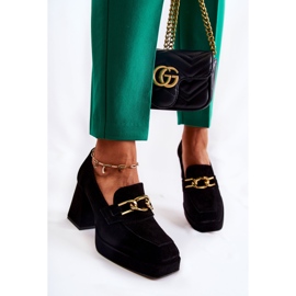 Sapatos de camurça com corrente decorativa Laura Messi 2444 Preto 1