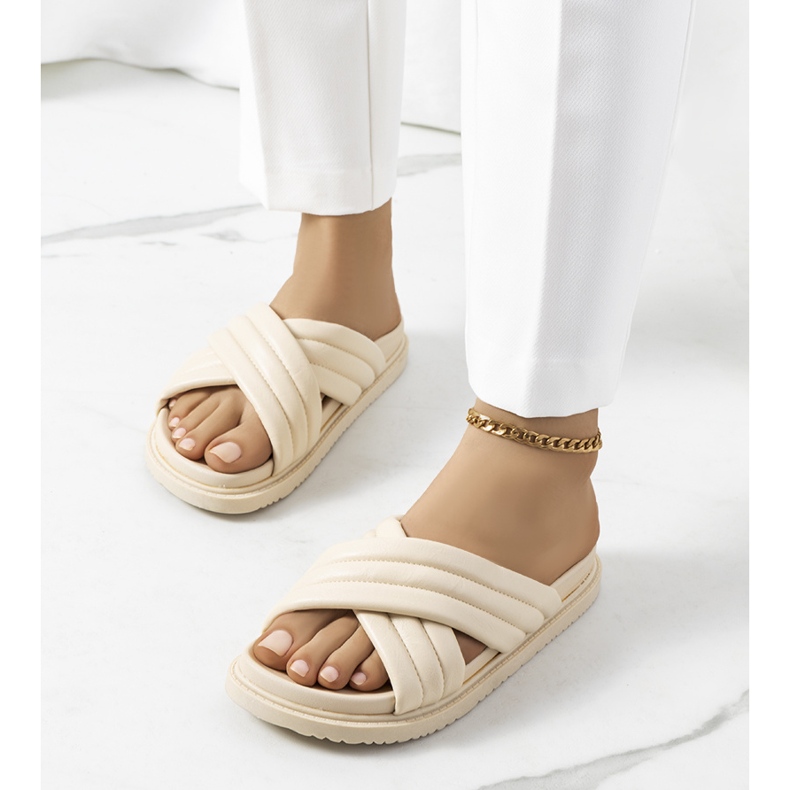 Chinelos bege na plataforma Daintree 1 Chinelos bege na plataforma Daintree 1