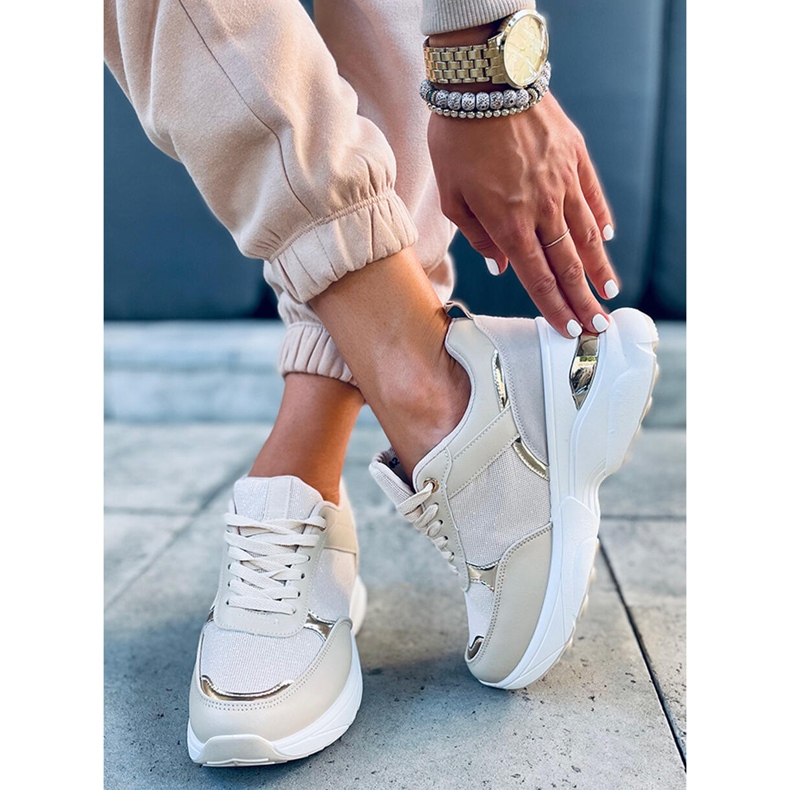 Sapatos esportivos em uma cunha escondida Dafne Beige bege 1