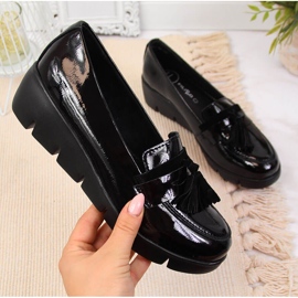 Sapatos femininos de couro envernizado preto Filippo 2