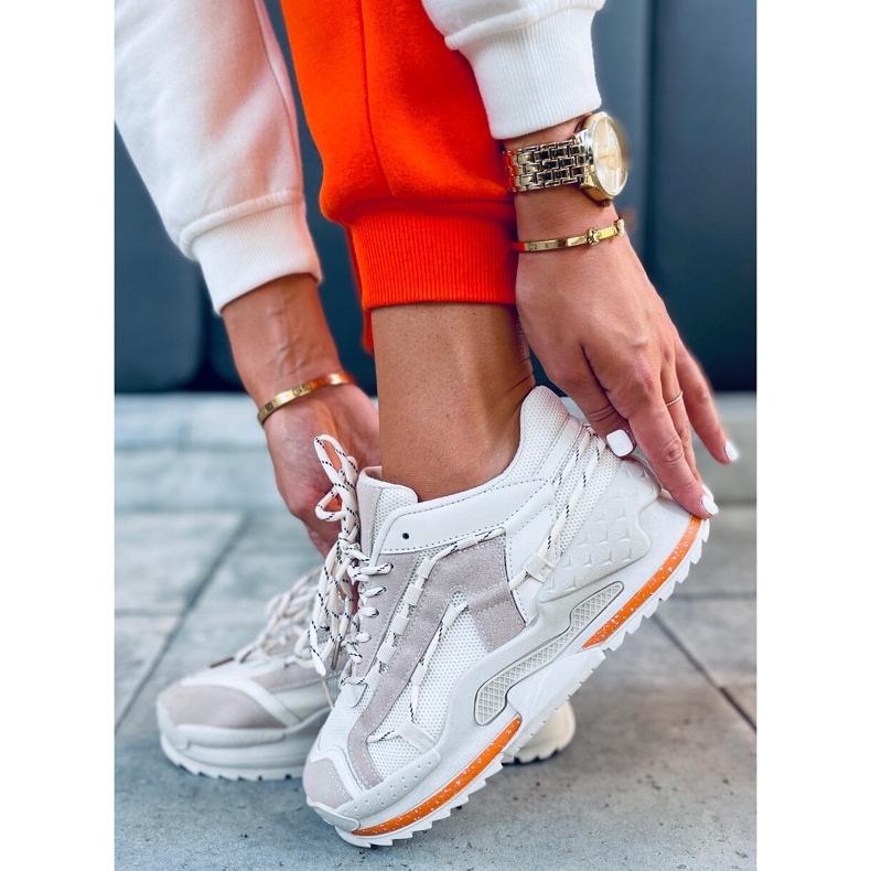 Tênis esportivo feminino Kina Bege 1