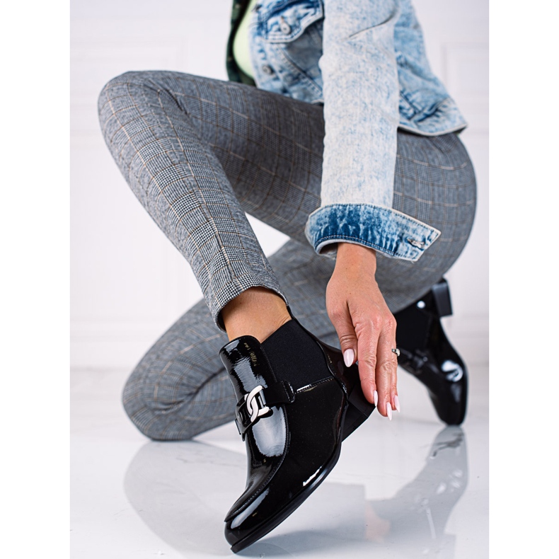 W. Potocki Botas femininas Potocki Jodhpur feitas de couro ecológico lacado preto 1