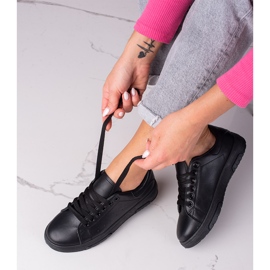 Tênis feminino Shelovet preto feito de couro ecológico 1