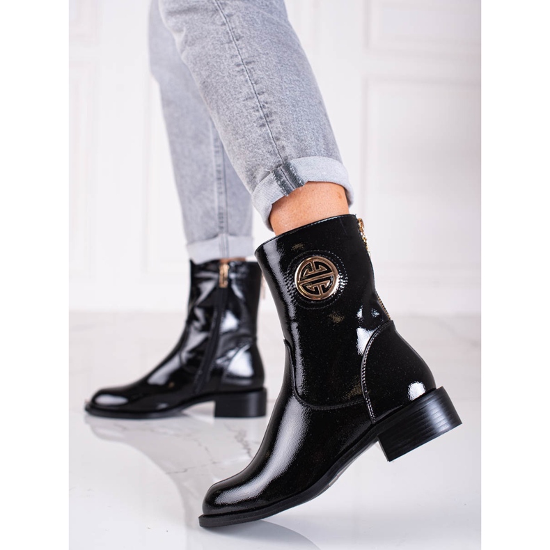 Bota cano alto lacado Shelovet preto 1