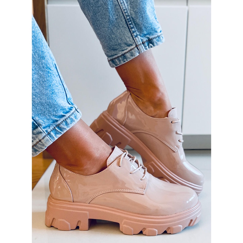 Mocassim Pragma Nude com solado alto bege rosa 1