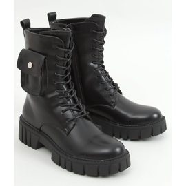 Trabalhadores com uma bolsa Maruna Black preto 1 Trabalhadores com uma bolsa Maruna Black preto 1