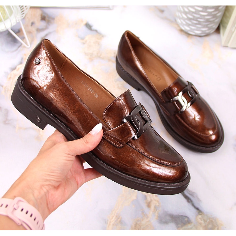 Mocassim de mulher marrom envernizado Potocki 1