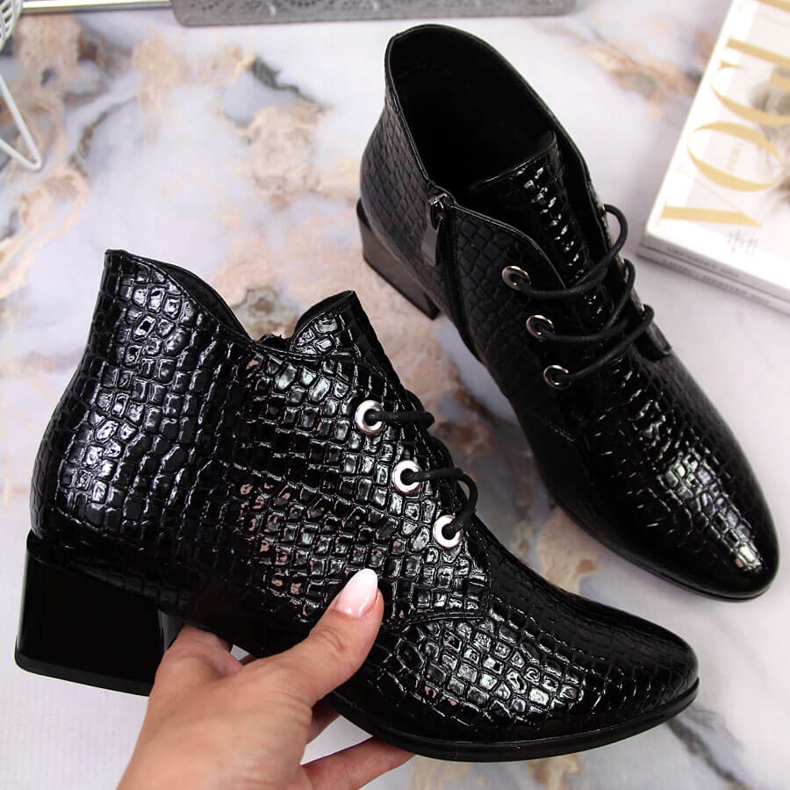 Botas de mulher Vinceza de couro envernizado preto de couro de cobra 1