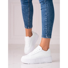 Sapatos esportivos femininos Shelovet brancos na plataforma 1