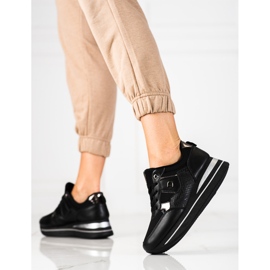 Snekaers das mulheres negras na cunha Shelovet preto 2