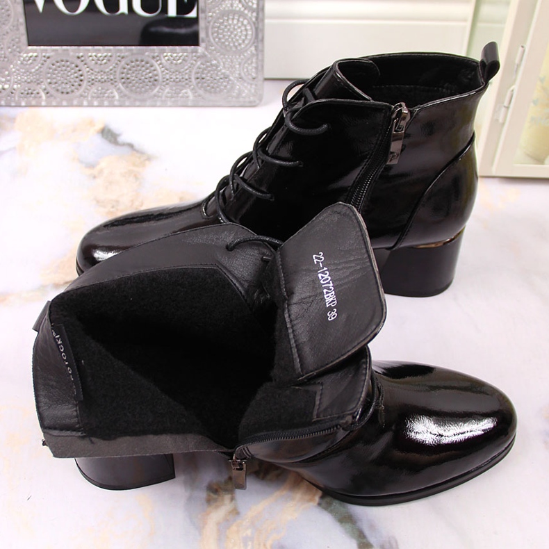Botas femininas, isolamento lacado preto lacado Potocki 1