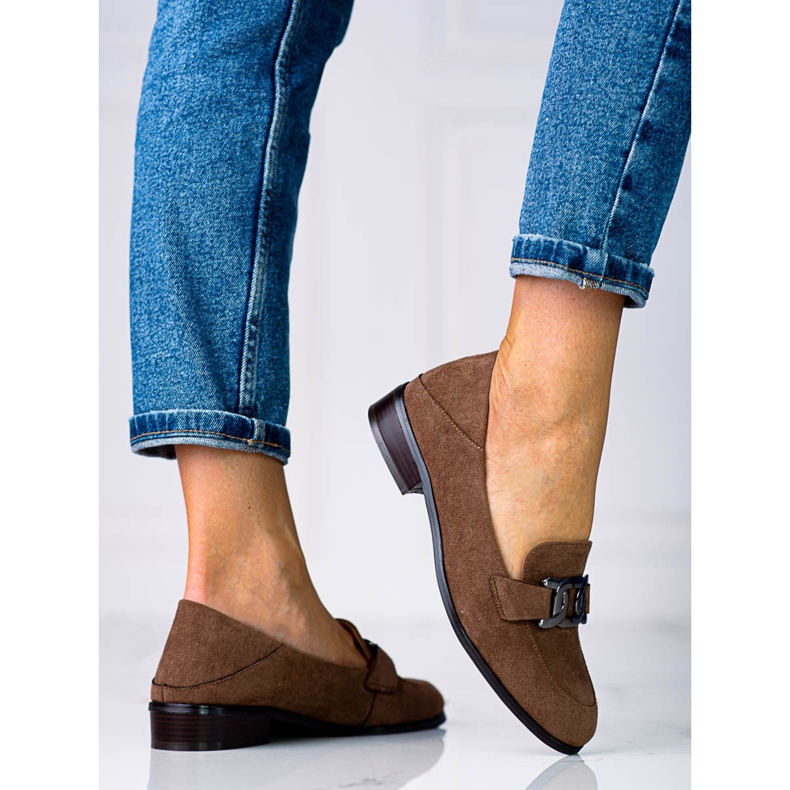 Mocassins femininos elegantes com corrente marrom Vinceza castanho 2