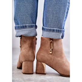 PS1 Botas de camurça em poste com decoração Erine bege 2 PS1 Botas de camurça em poste com decoração Erine bege 2