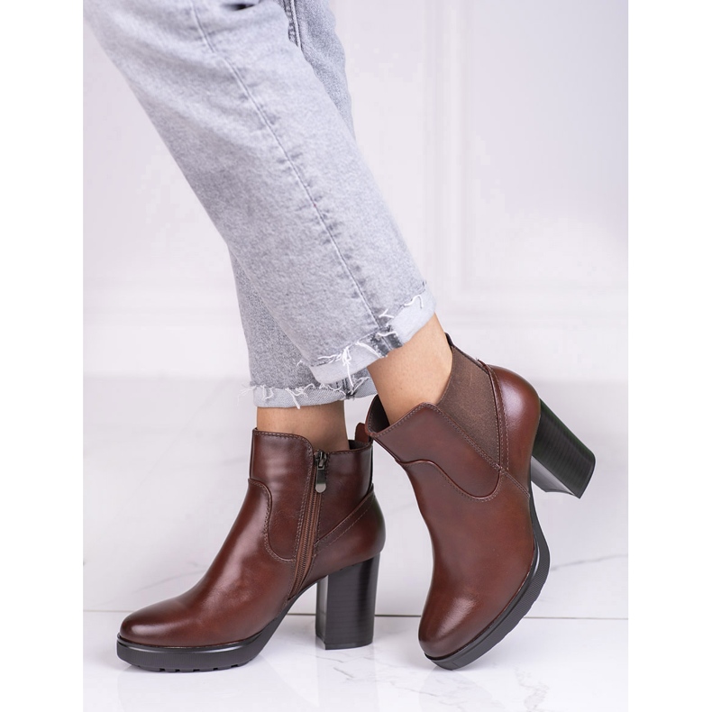 Botas Chelsea de mulher castanhas num poste alto Shelovet marrom 1