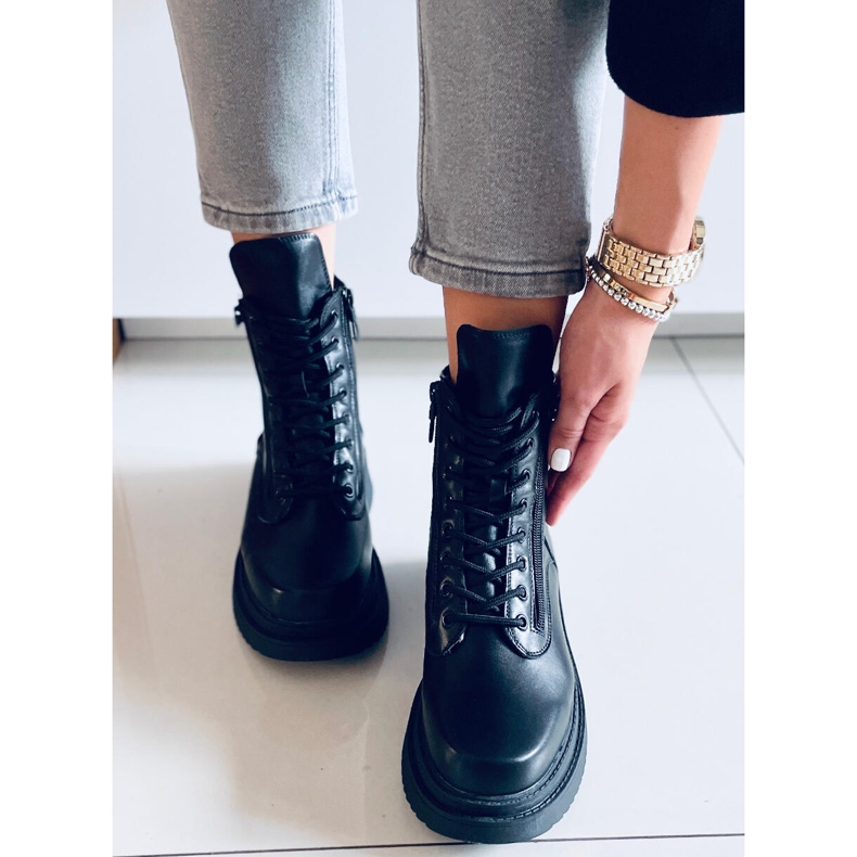 Bota cano alto Edvin Black preto 2