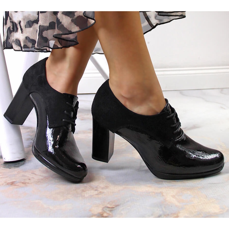 Sapatos de jazz femininos em um poste Jezzi preto 1