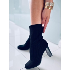 Bota de salto alto Hermione Black preto 1