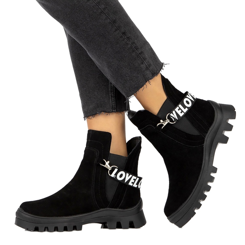 Botins Slip-On em Camurça com Decoração Filippo DBT3927 Preto 4