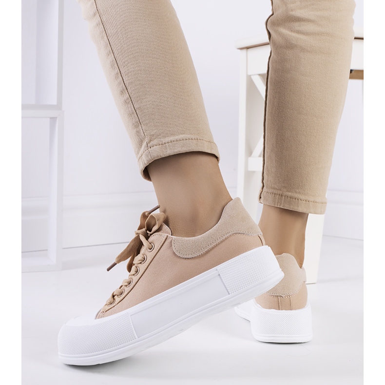 BM Tênis marrom na plataforma Kilkenny 1