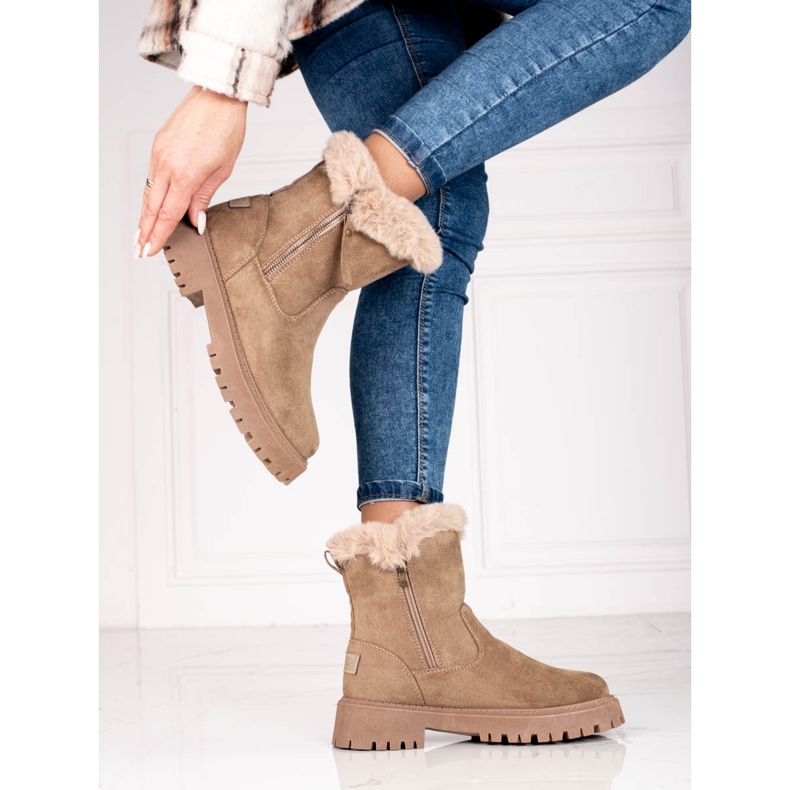 Botas Vinceza de mulher com isolamento bege 2