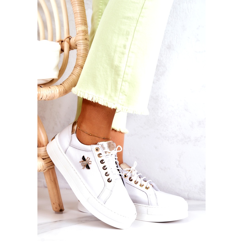 Sapatos de couro feminino na plataforma Filipczyk com zircões brancos 1