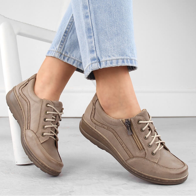 Sapatos femininos confortáveis ​​de couro Helios marrom castanho 1