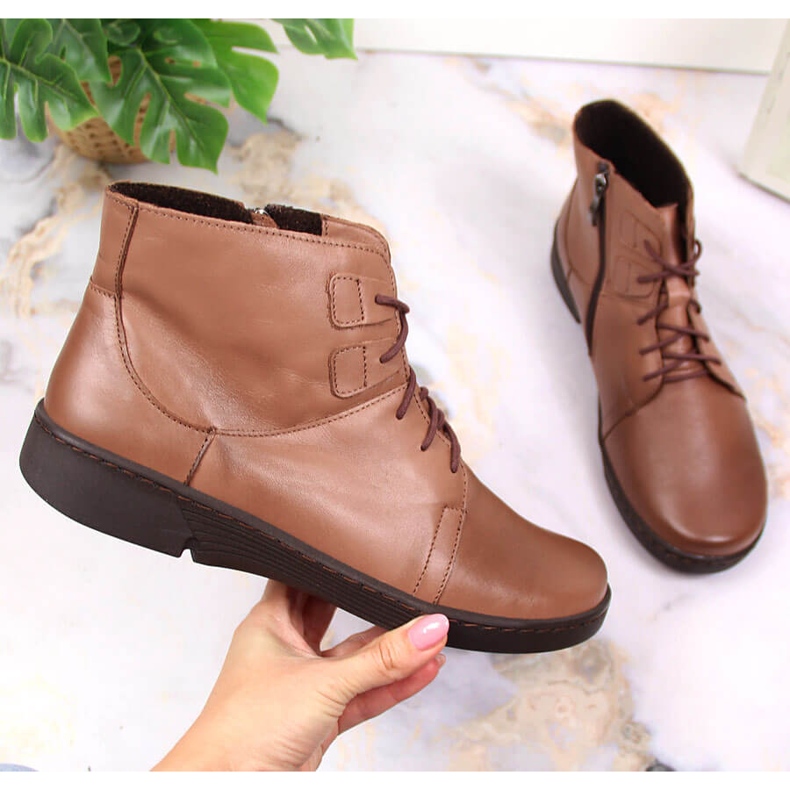 Botas de couro marrom confortáveis ​​para mulheres com isolamento marrom Łukbut LUK1816B 1