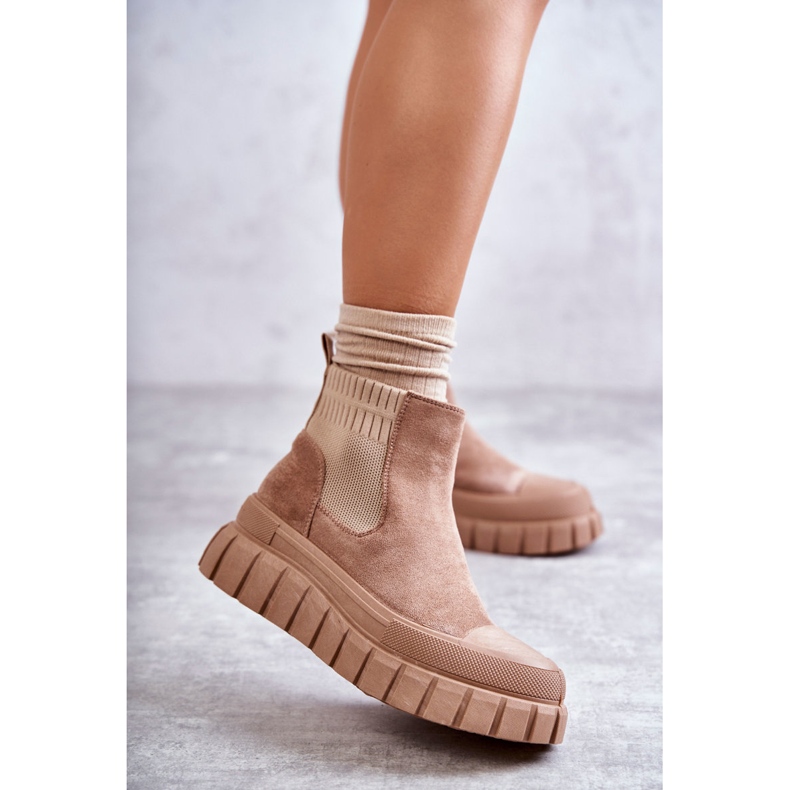 FB2 Botas na moda na plataforma Jenna bege escuro 1